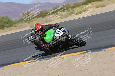 media/Oct-30-2022-CVMA (Sun) [[fb421c3cec]]/Race 10 Supersport Middleweight Shootout/